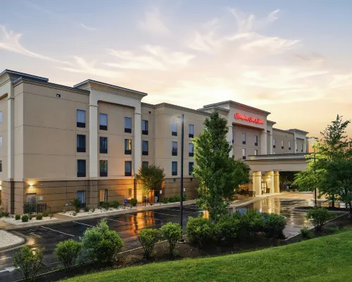 Hampton Inn & Suites Woodstock Hotels in Shenandoah County