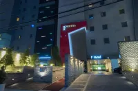 F Hotel Yeongdeungpo Hotels near Singil Station