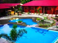 Purnama Beach Resort - parking