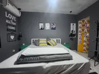 Vila Rock Hostel - 2-Star
