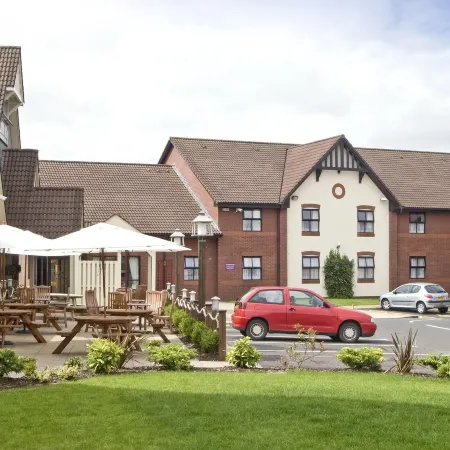 Premier Inn Glasgow (Cambuslang/M74, J2A) Отели рядом с достопримечательностью «Парк Толкросс»