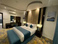 Summer Season Hotel