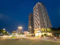 Golden Sun Hotel Danang Hotel dekat Bandara Internasional Da Nang