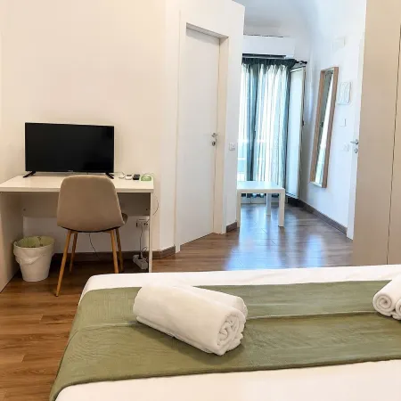 Zurria Rooms