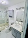 Charming 2-bedroom cottage with AC, WiFi in serene Barnstable - 홈스테이