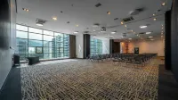 Holiday Inn BUCARAMANGA CACIQUE by IHG - Parking