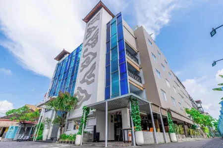 โรงแรม Kuta Beach