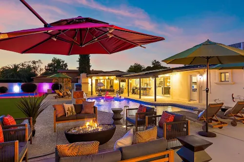 7BR Scottsdale Resort Pool Sport Court Spa - Bungalows
