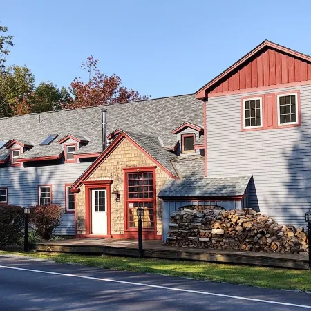 Doveberry Inn