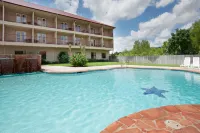 Holiday Inn Express & Suites KERRVILLE by IHG - Swimmingpools