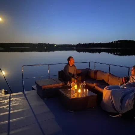 Houseboat Suite Grand Plaisir – Luxury Houseboat, No License Required