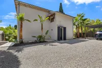 007 Villa Deva in Cannes - Villas