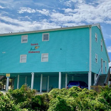 Upscale Oceanfront, with Panoramic Views
