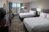 Hilton Arlington - Pools