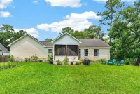 Sweetgrass Cottage 3 Bedroom Home - 4-Star