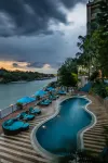 Lemon Tree Premier, Rishikesh - piscina