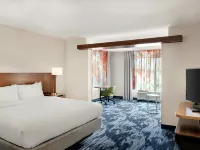 Fairfield Inn & Suites Cincinnati Uptown/University Area Hotels near Mount Airy Forest