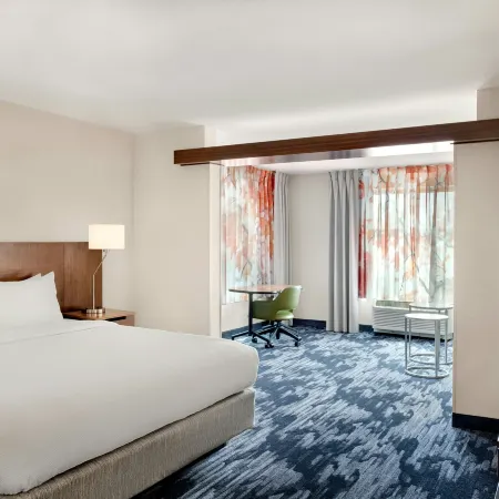 Fairfield Inn & Suites Cincinnati Uptown/University Area