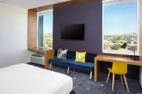 Aloft Tempe - Airport Shuttle