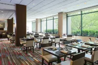 Washington Dulles Marriott Suites - parking