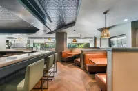 DoubleTree Suites by Hilton Raleigh - Durham - bar