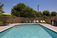 SpringHill Suites Turlock - Pools