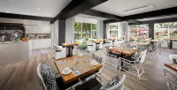 S Hotel Montego Bay - Luxury Boutique All-Inclusive Hotel - breakfast