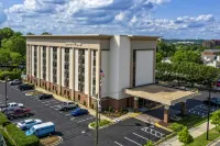 Hampton Inn Charlotte-University Place - Evcil Hayvan Kabul Edilen Alan
