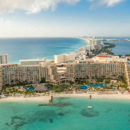 Grand Fiesta Americana Coral Beach