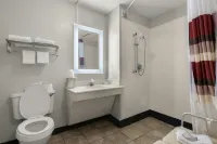 Red Roof Inn & Suites Savannah Airport - 2-Star