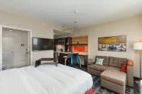 TownePlace Suites Owensboro - Pool