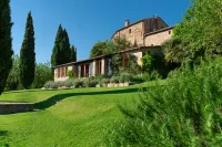 Castello di Vicarello - Swimmingpools