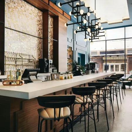 Kinley Cincinnati Downtown, a Tribute Portfolio Hotel
