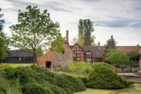 Huntlands Farm Bed & Breakfast - 4-Star