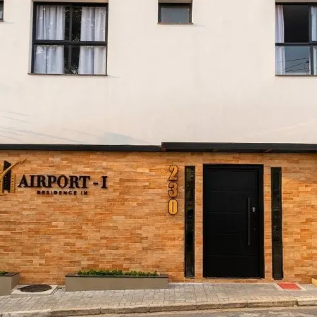 Airport Residence