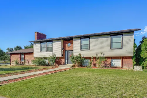 Centrally Located Escape in Midvale w/ Yard! - Homestays