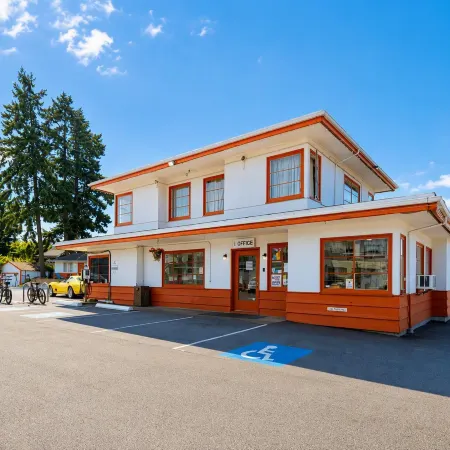 2400 Motel, Vancouver