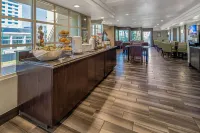 La Quinta Inn & Suites by Wyndham Anaheim