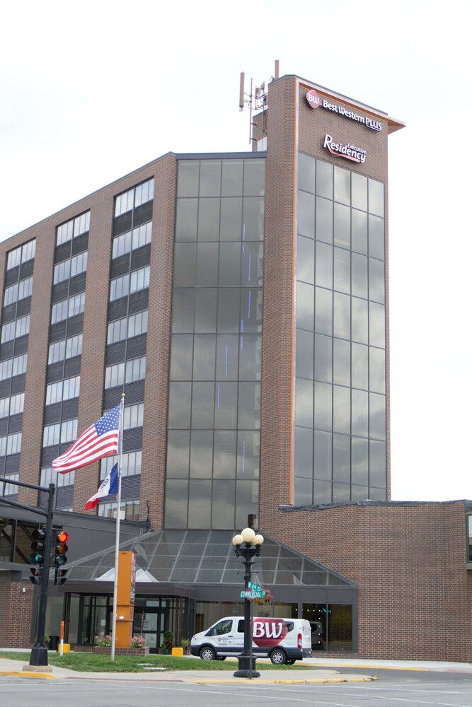 Best Western Plus Executive Residency Waterloo & Cedar Falls