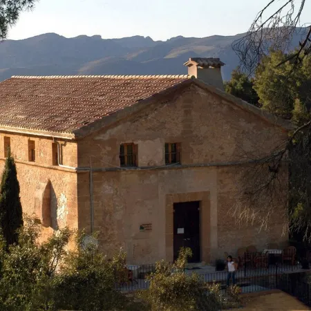 Petit Hotel Hostatgeria la Victoria