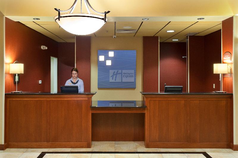 Holiday Inn Express Hotel and Suites Goodland