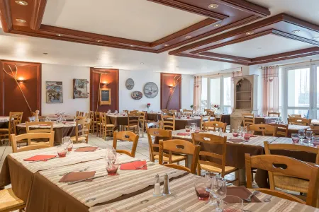 Résidence Pierre & Vacances les Bergers Отели в г. Юэ