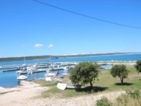 Groundfloor Apartment Rustica with 2 Bedrooms Hotels in Opcina Razanac