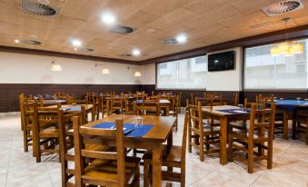 Ibis Styles Pamplona Noain