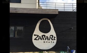 Aewol Zapari House