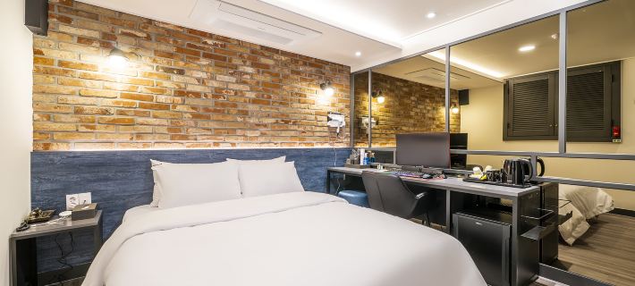 Guri Studio 9 Hotels in Guri-si