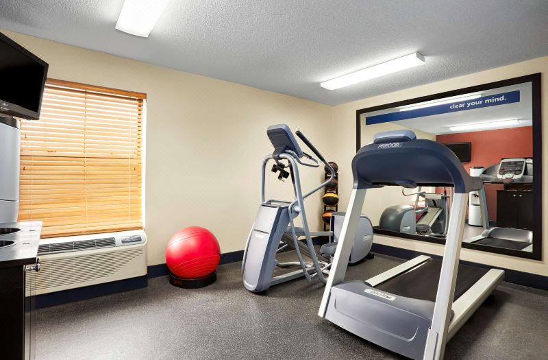 Hampton Inn Georgetown-Marina photo 2
