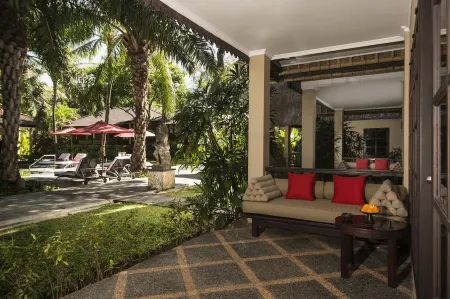 Segara Village Hotel