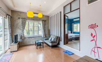 See Sky Resort - Housity