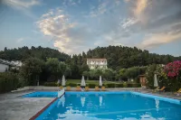 Julia Hotel - Beach